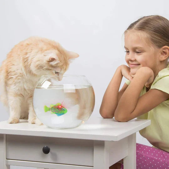 Elektronischer Spiel-Fisch fürs Wasser – Leuchtet & schwimmt