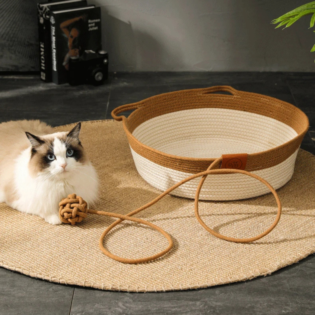 Handgeflochtenes Katzenbett aus Baumwolle – natürlich & gemütlich