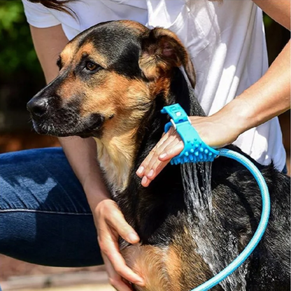 Hundedusche mit Massagebürste und Schlauch