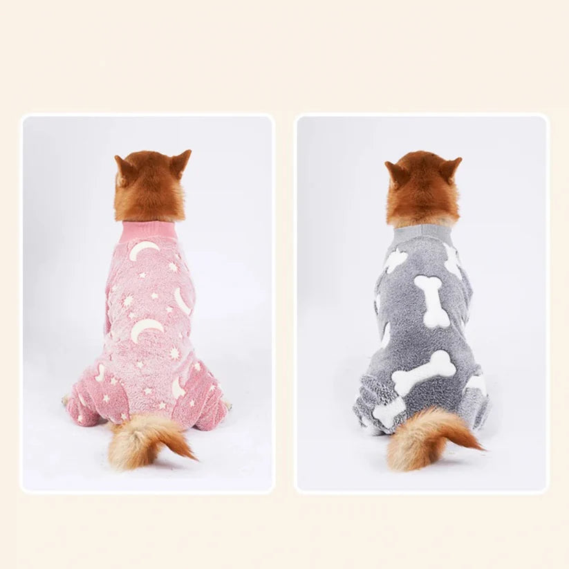 Warmer Hundepyjama für den Winter flauschig und dehnbar