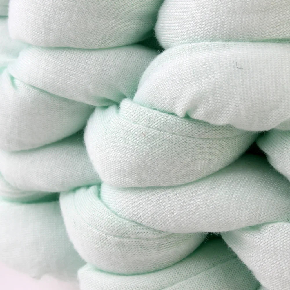 Ultra-Weiches Handgewebtes Haustierbett – Rund, Waschbar & Ganzjährig 🐾