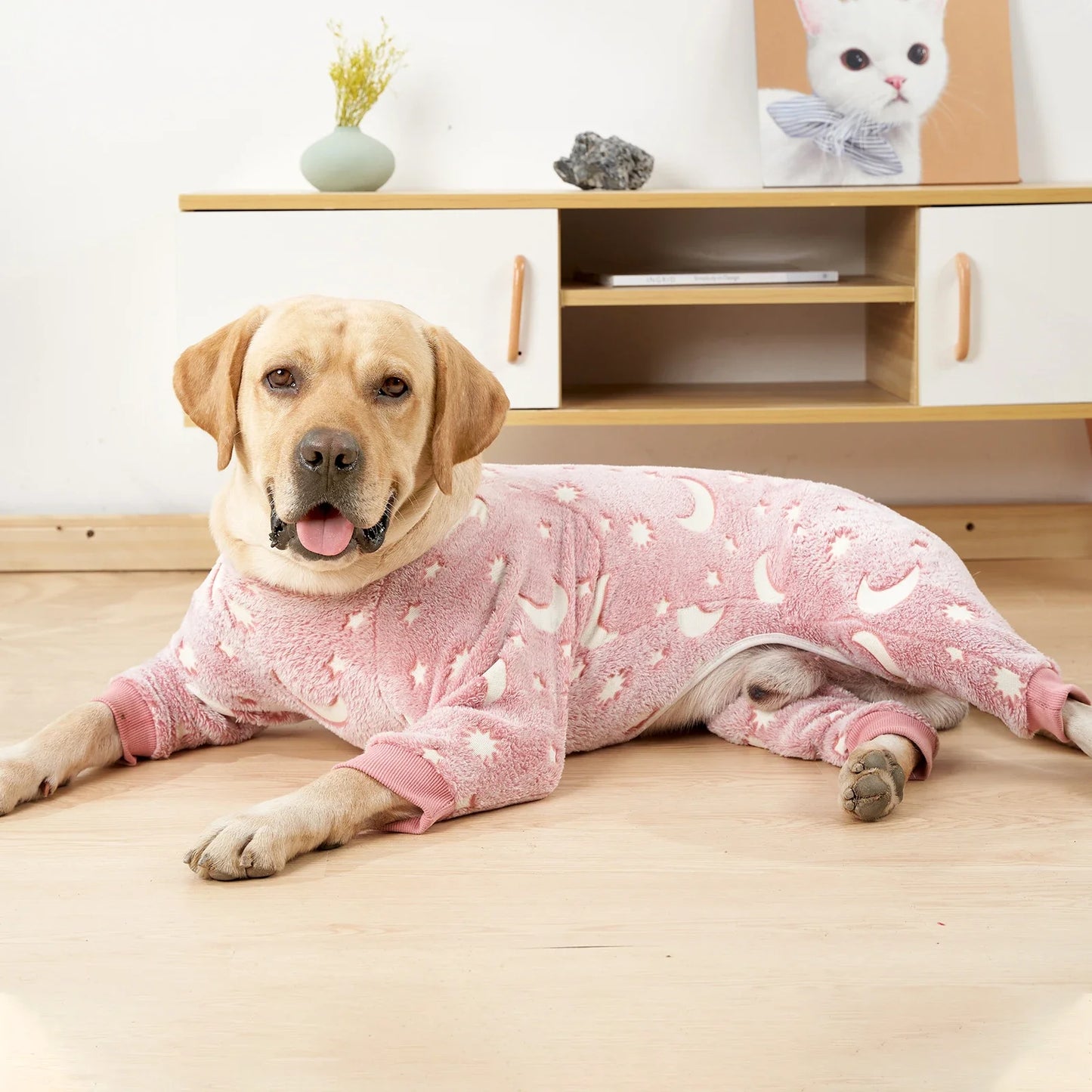 Warmer Hundepyjama für den Winter flauschig und dehnbar