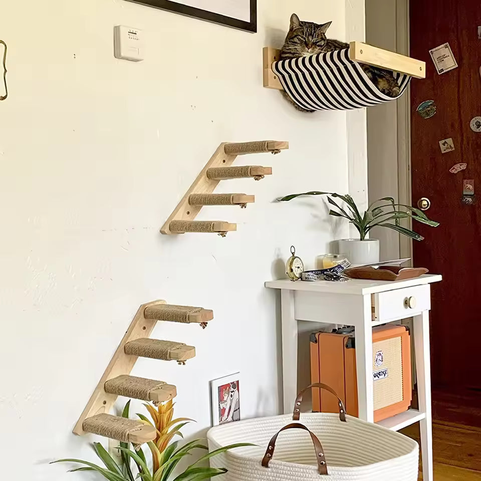 Wandmontierte Katzenklettertreppe – Platzsparende Holzstufen mit Sisal