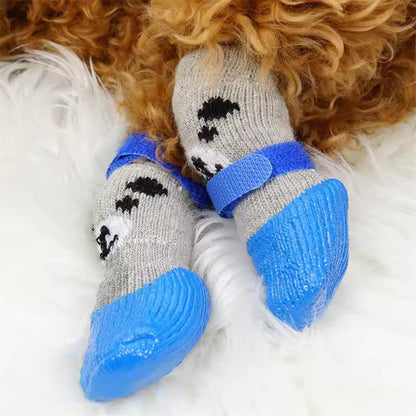 Warme Haustiersocken für Hunde und Katzen – rutschfest und sauber