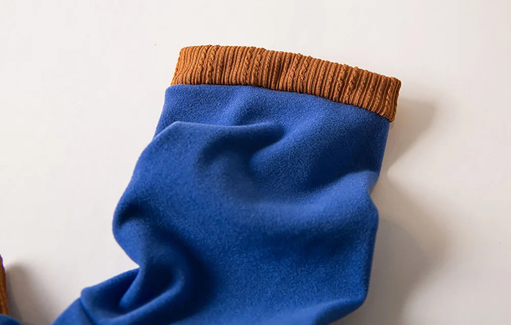 Warmer Hunde-Winteranzug aus Plüsch – Vierbeinig, bequem & stylisch