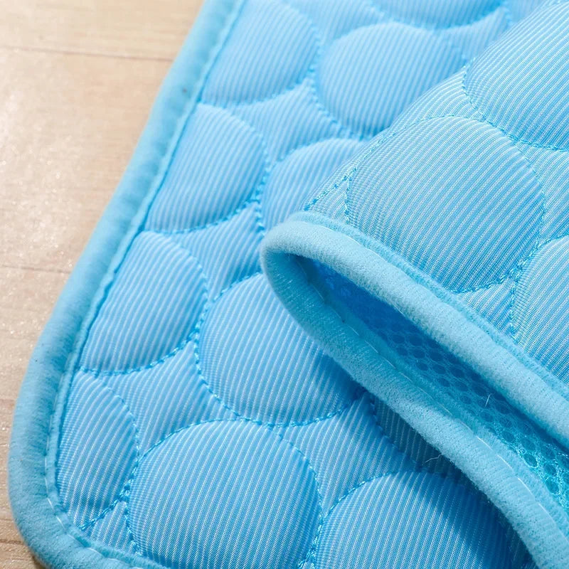 Doppelseitige Haustier-Kühlmatte – Sommerfrische überall!