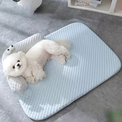 Kühlendes Haustierbett mit Nackenstütze – Sommerkomfort für Hunde und Katzen