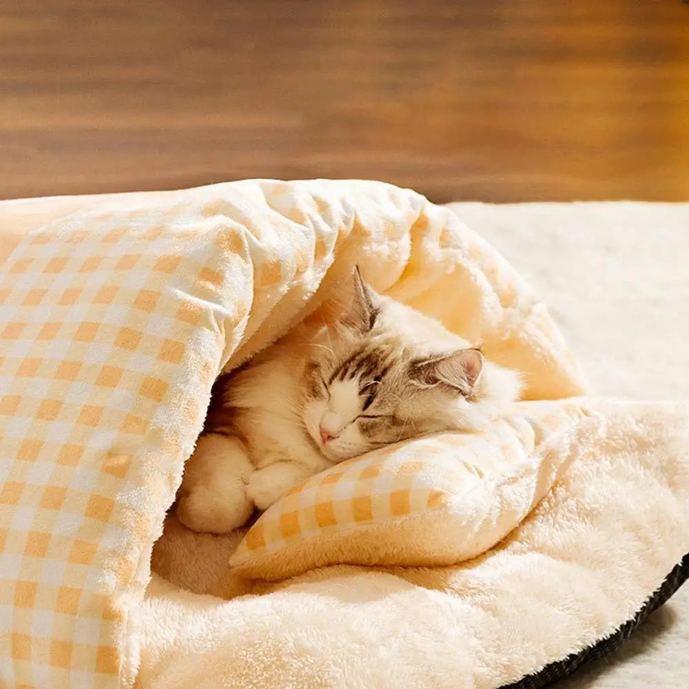 Flauschiger Katzen-Schlafsack – Warm, sicher & ultragemütlich 🐾
