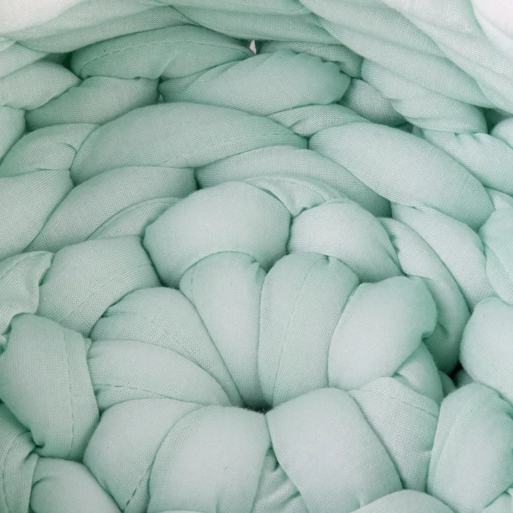 Ultra-Weiches Handgewebtes Haustierbett – Rund, Waschbar & Ganzjährig 🐾