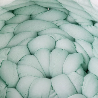 Ultra-Weiches Handgewebtes Haustierbett – Rund, Waschbar & Ganzjährig 🐾